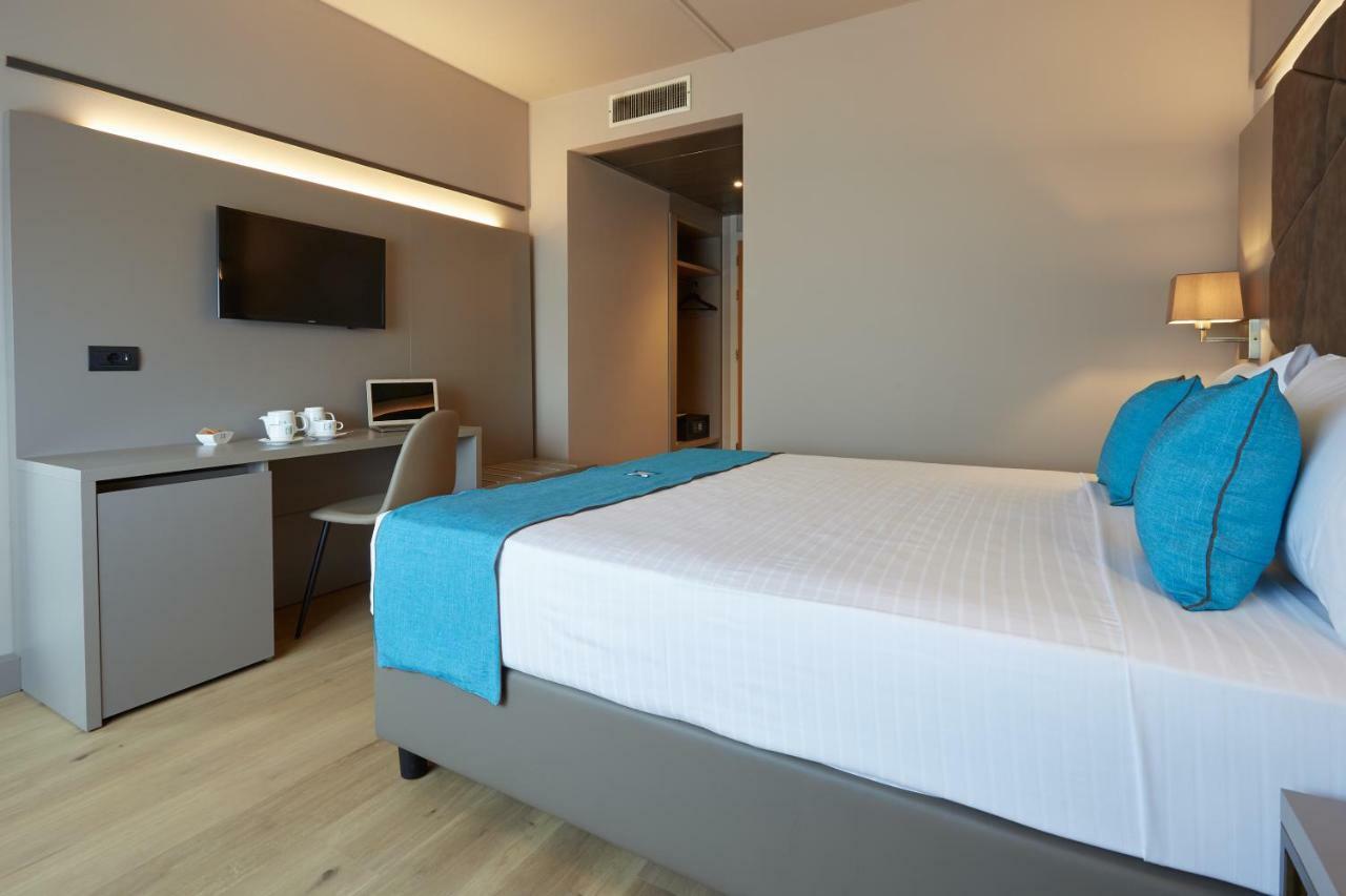 Dc Hotel International Padova Esterno foto